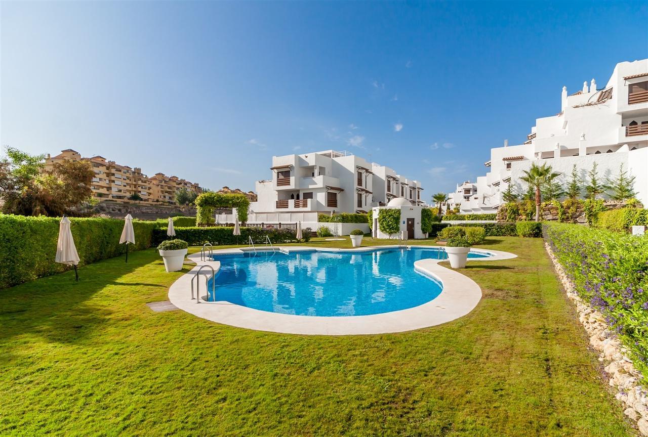 Golf Hill Estepona Canovas Buitenkant foto