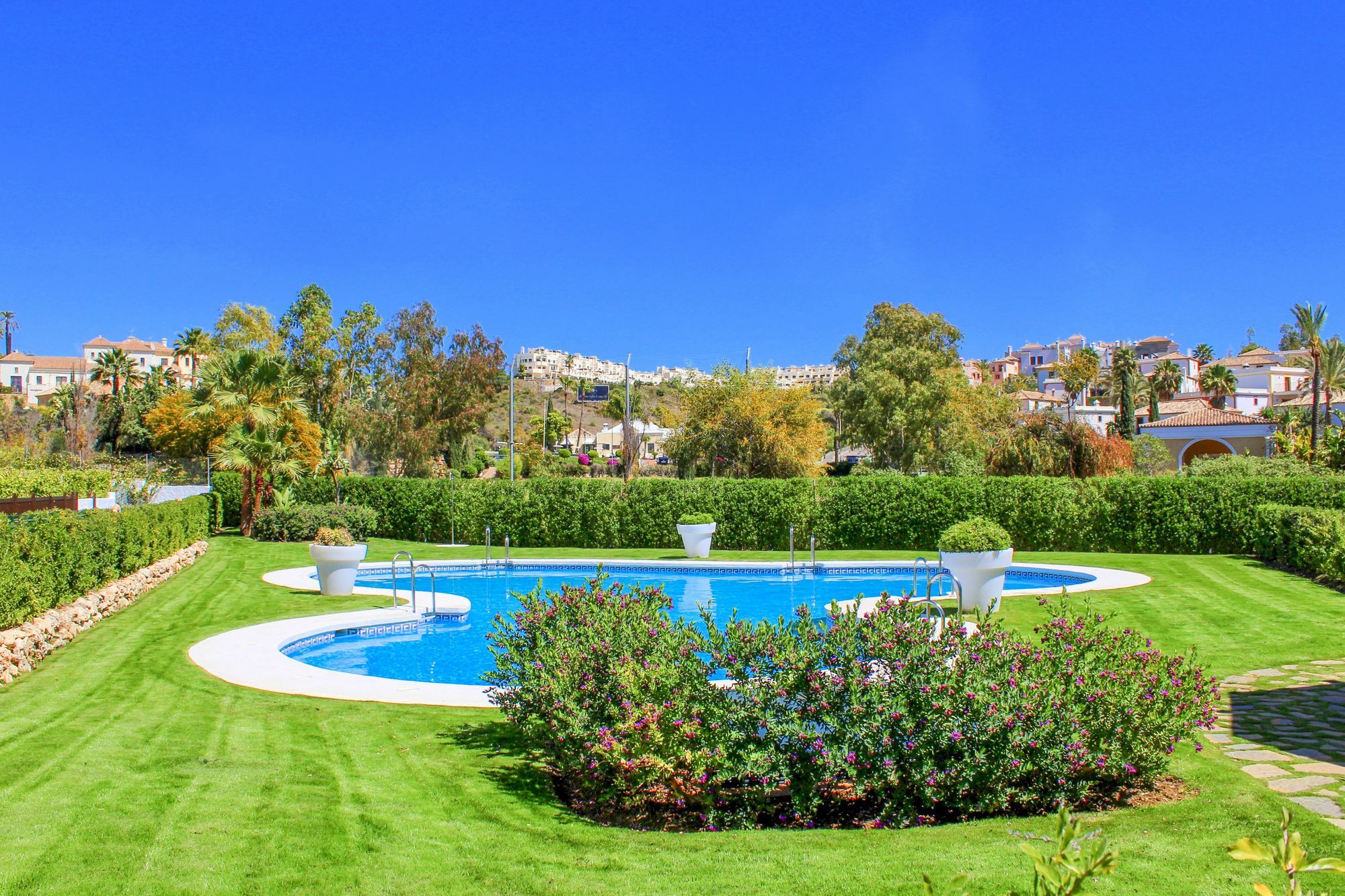 Golf Hill Estepona Canovas Buitenkant foto