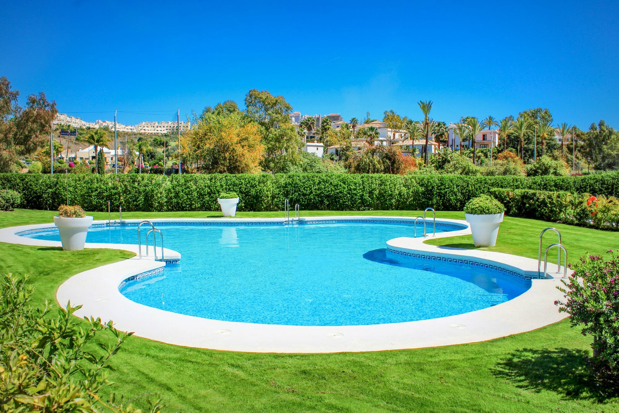 Golf Hill Estepona Canovas Buitenkant foto
